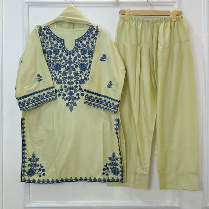 Floral Bunch Embroidered 3PC (Premium Cotton) D-371