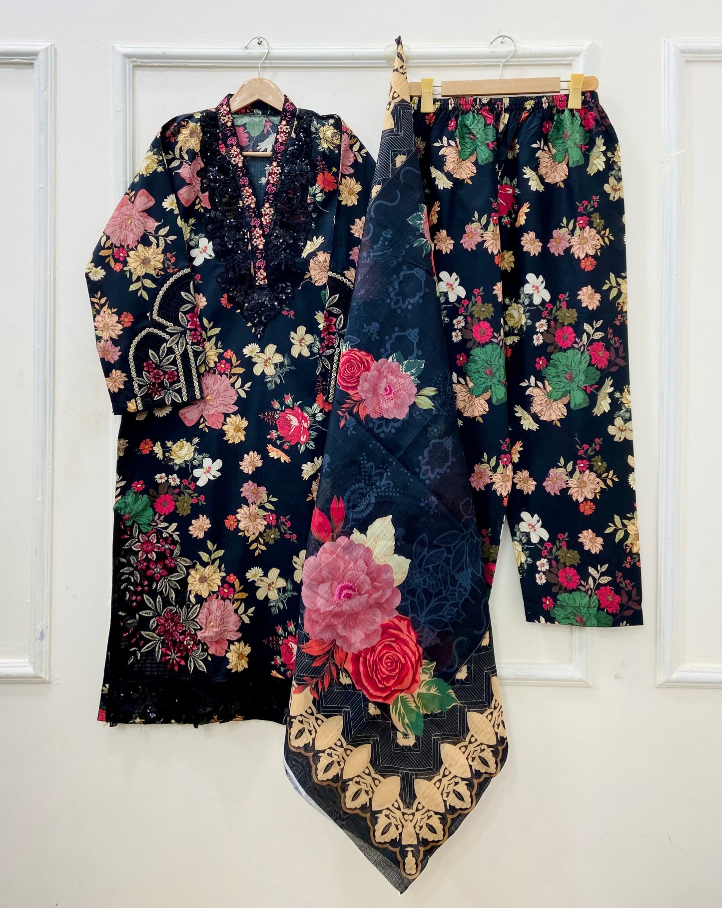 Pink Petal | 3PC Lawn D-576
