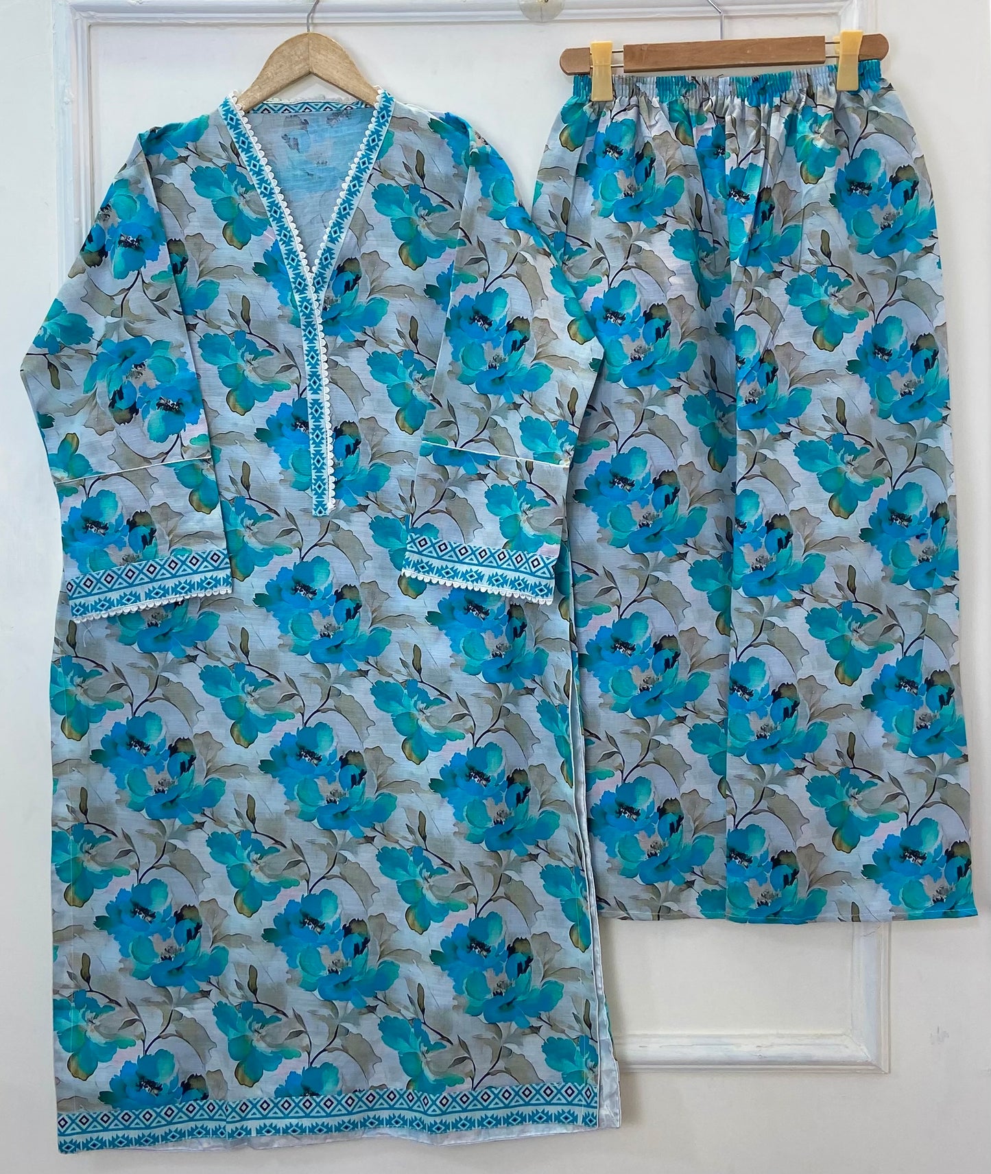 Long-Length Lovelies 2PC (Khaddar) D-302