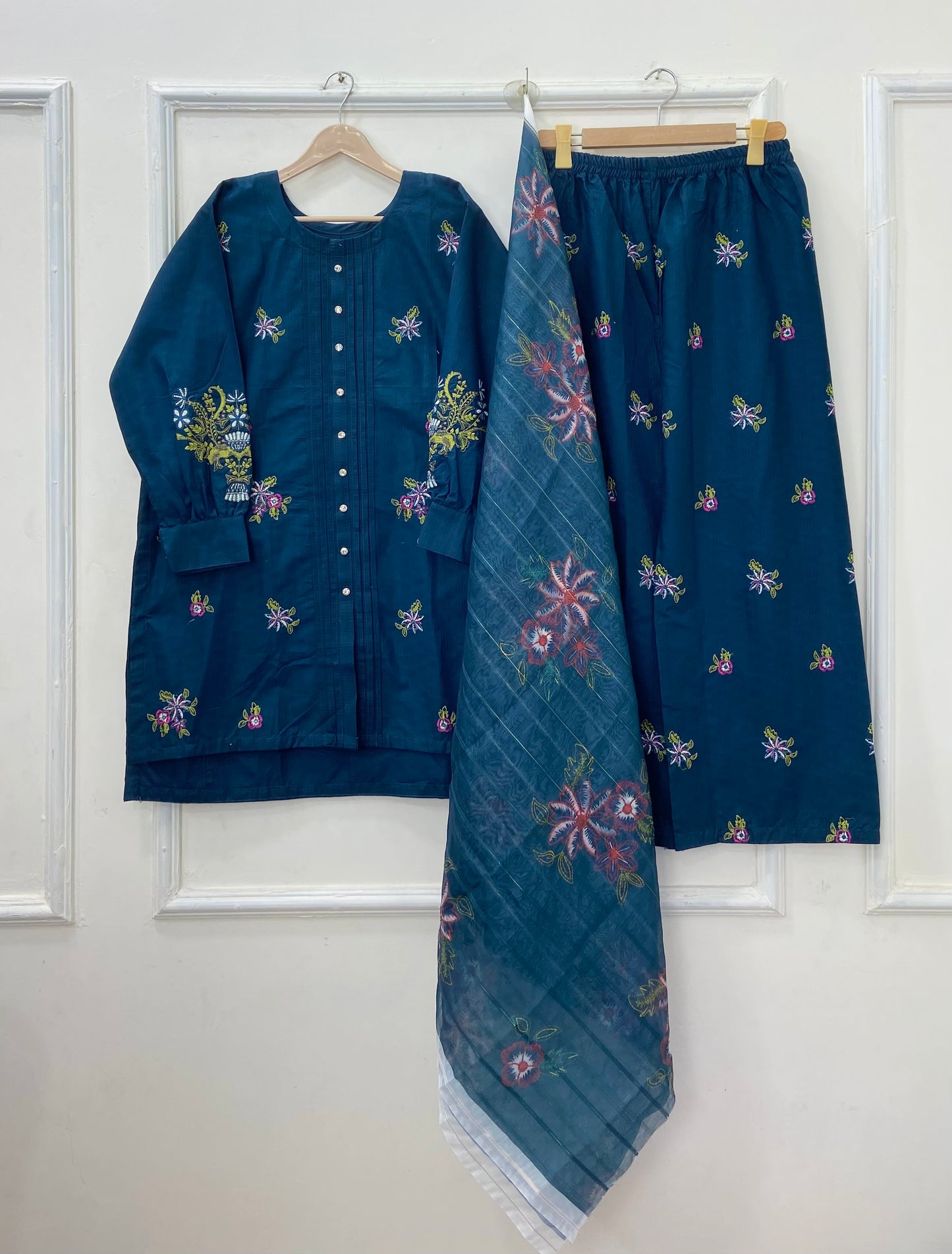 Embroidered Co-Ord Set 3PC (Premium Cotton) D-466