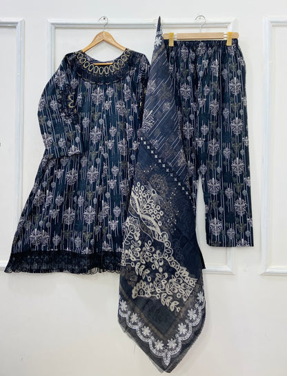 Lawn Series: Frock 3PC (Lawn) D-526
