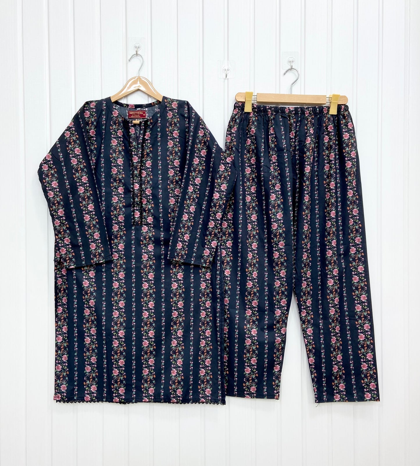Article no: D-771 Lawn