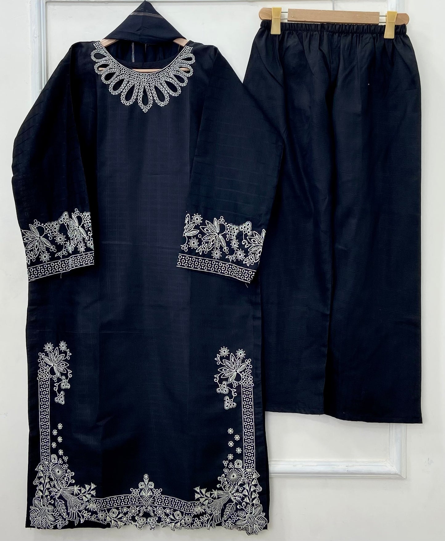 Eid Edit: Embroidered 3PC (Premium Cotton) D-463