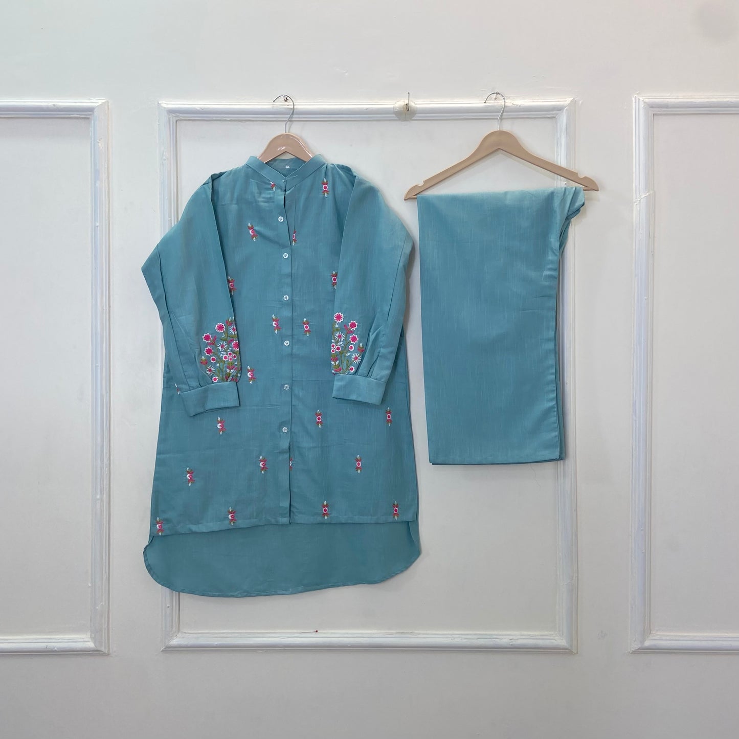 Cozy Embroidered Co-Ord Set (Khaddar) D-261