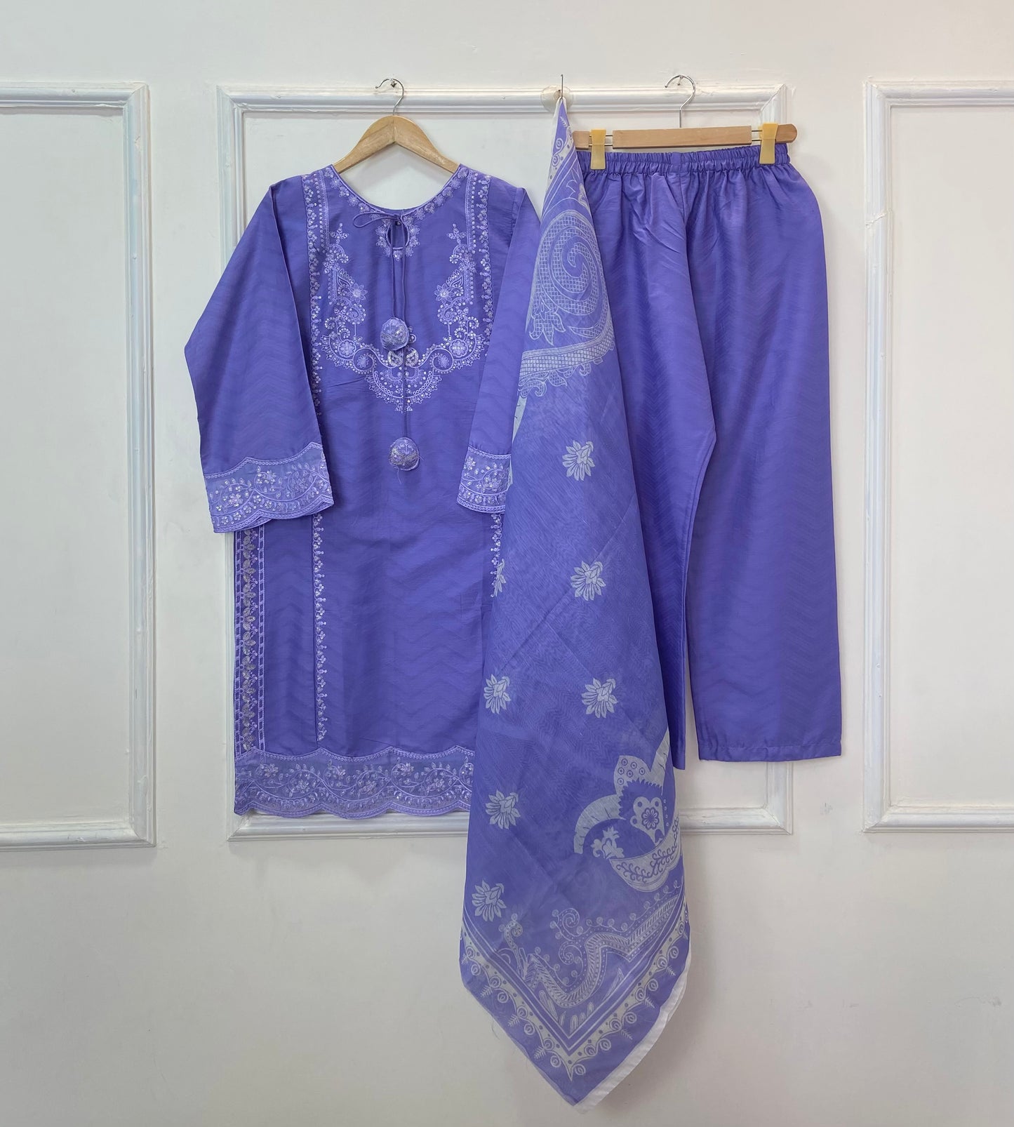 Eid Luxe Embroidered 3PC (Premium Cotton) D-365