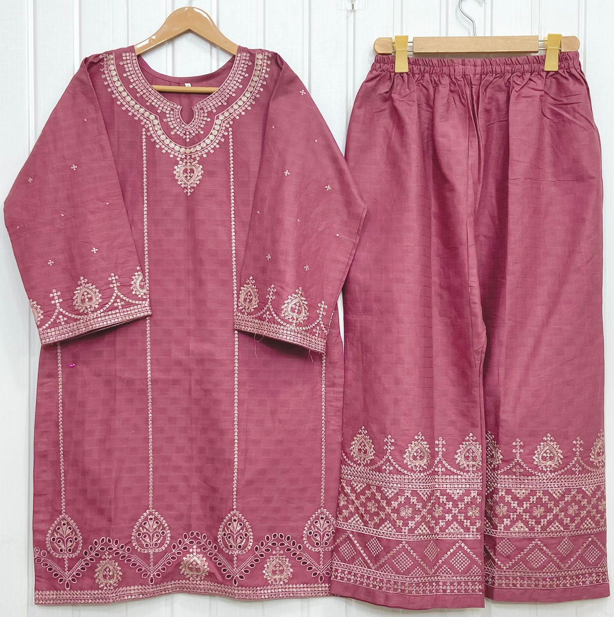 Article No: D-920 Cotton