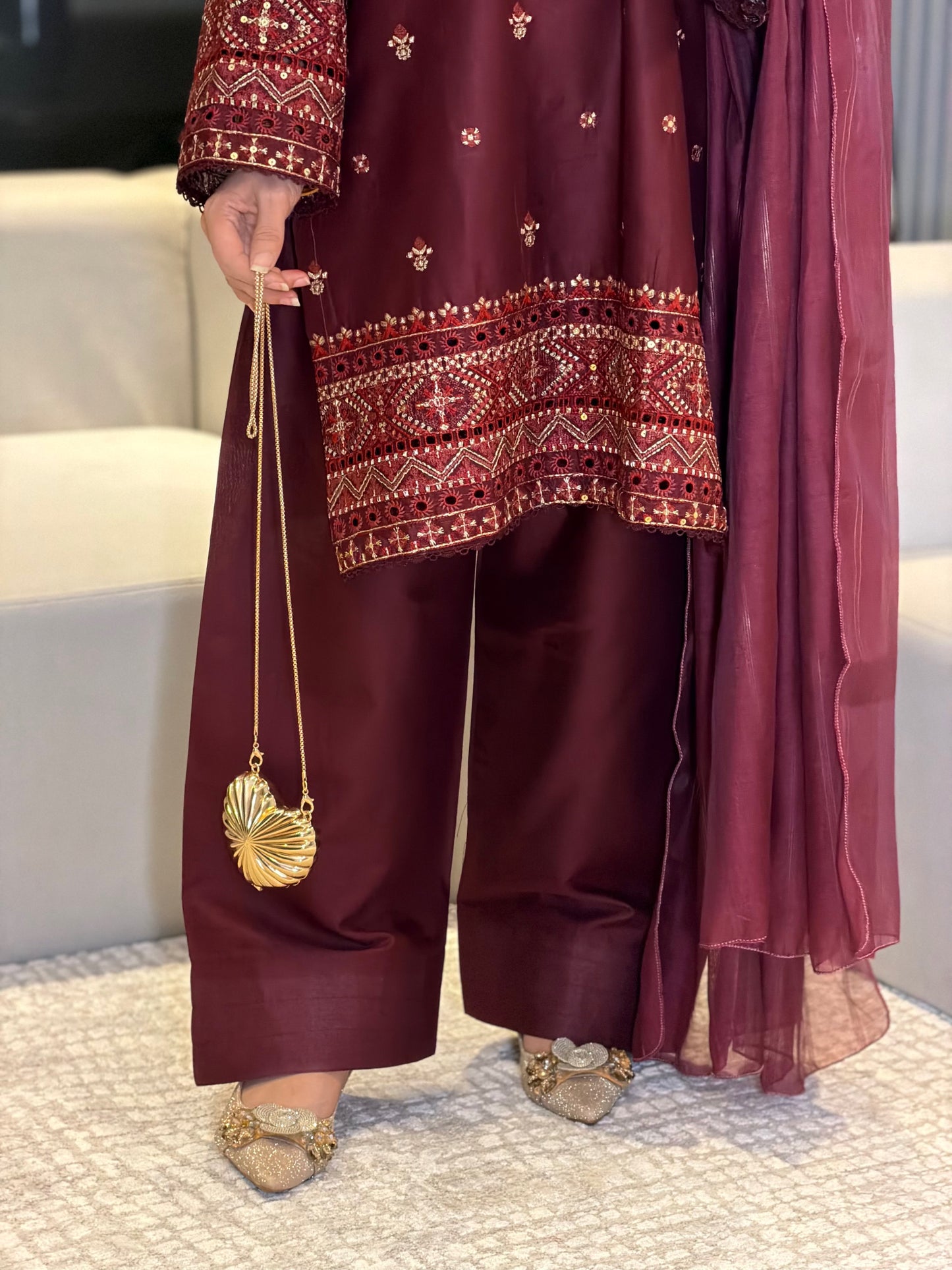 Noori Chicken Kari | D-471 Maroon l