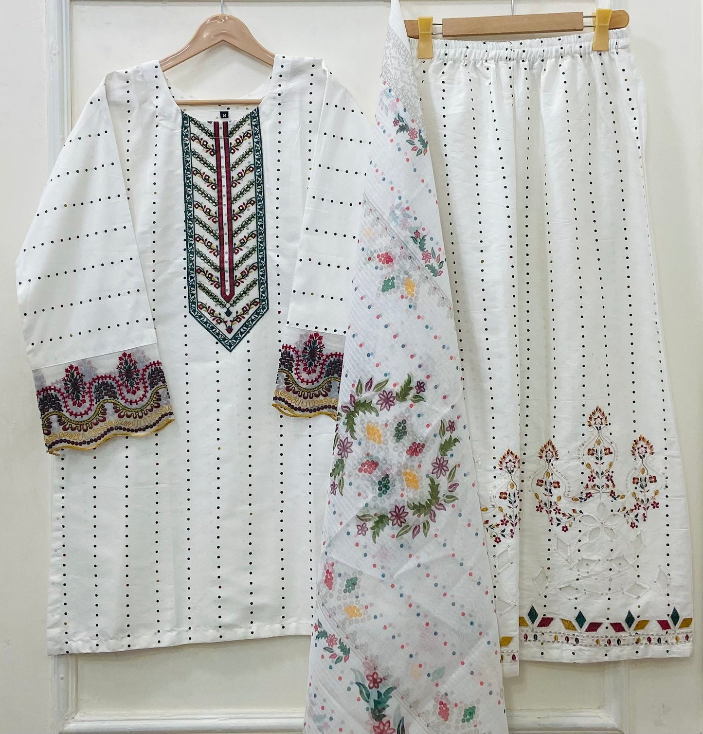 Eid Delight 3PC (Lawn) D-517