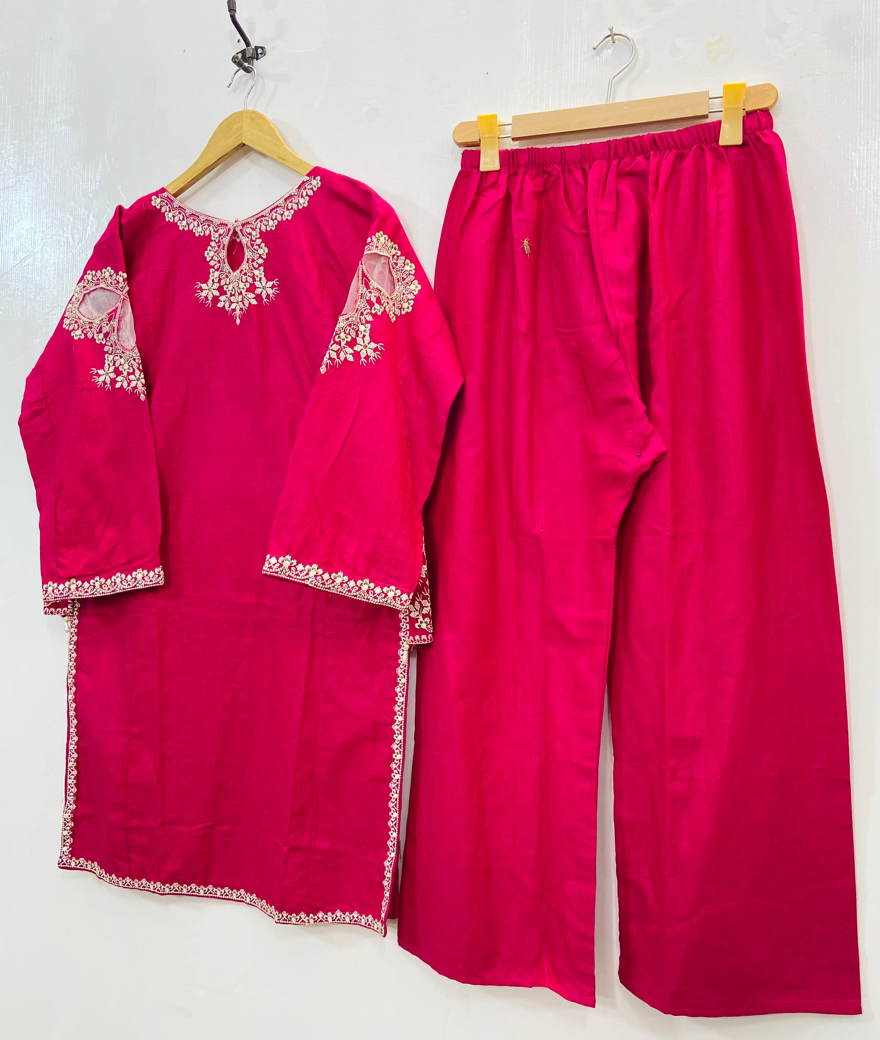 Dreamy Front Back Embroidered 2PC (Best Seller) (Khaddar) D-143