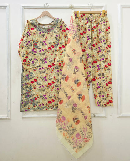 Article no: D-673 Bana Dora Lawn