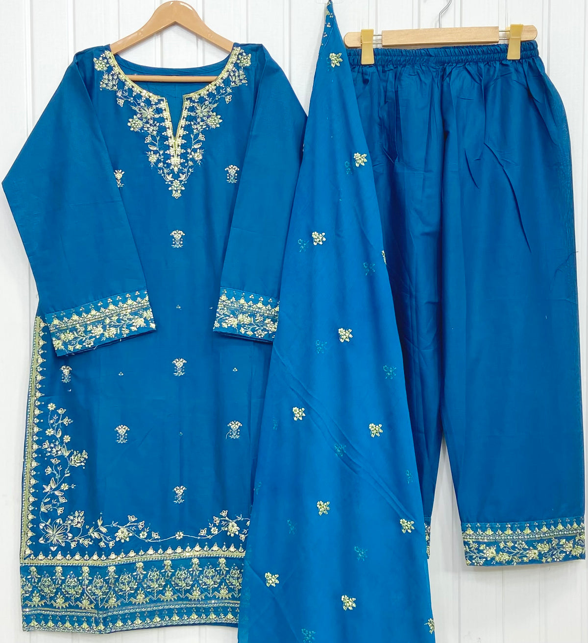 Article: D-1169 Cotton 3piece