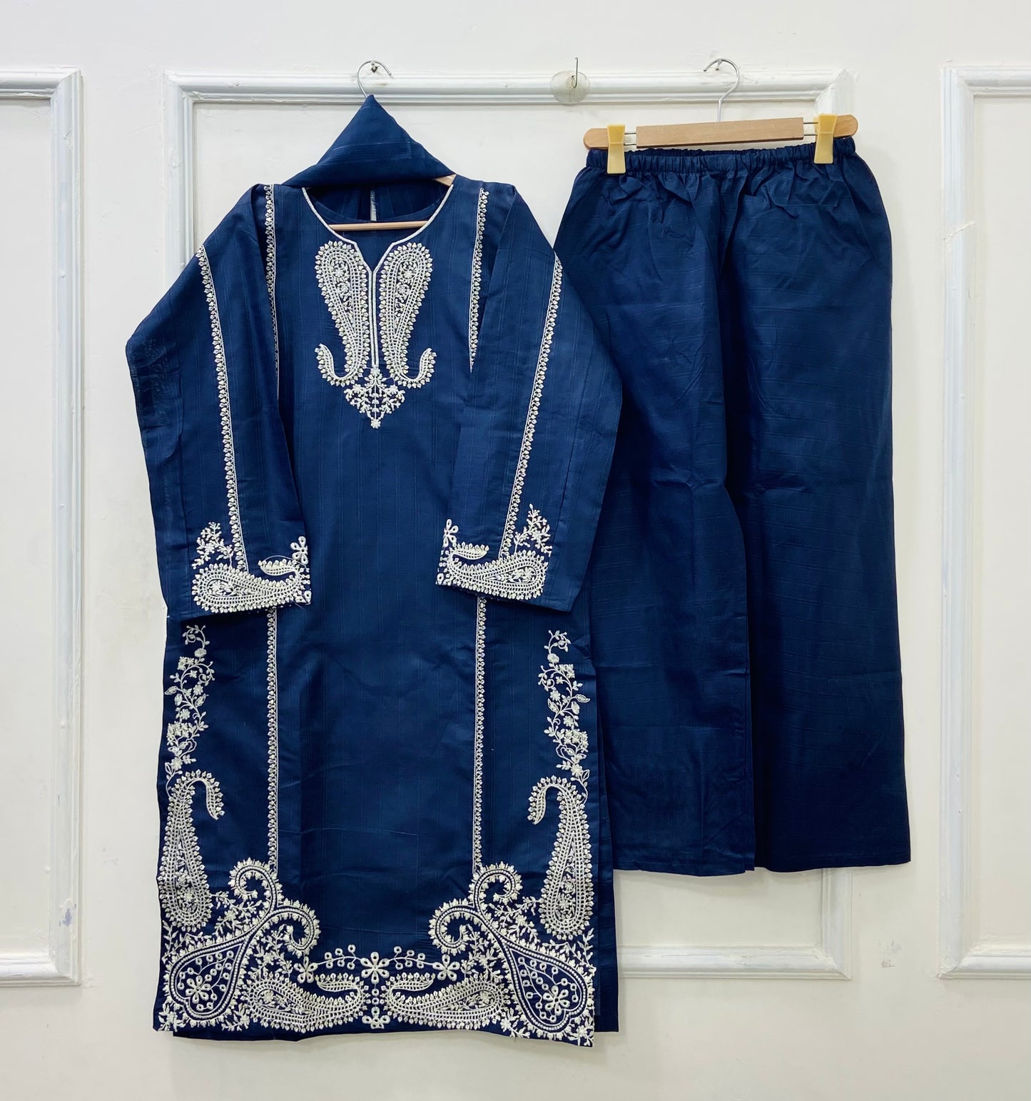 Long Embroidered | 3PC Cotton D-544