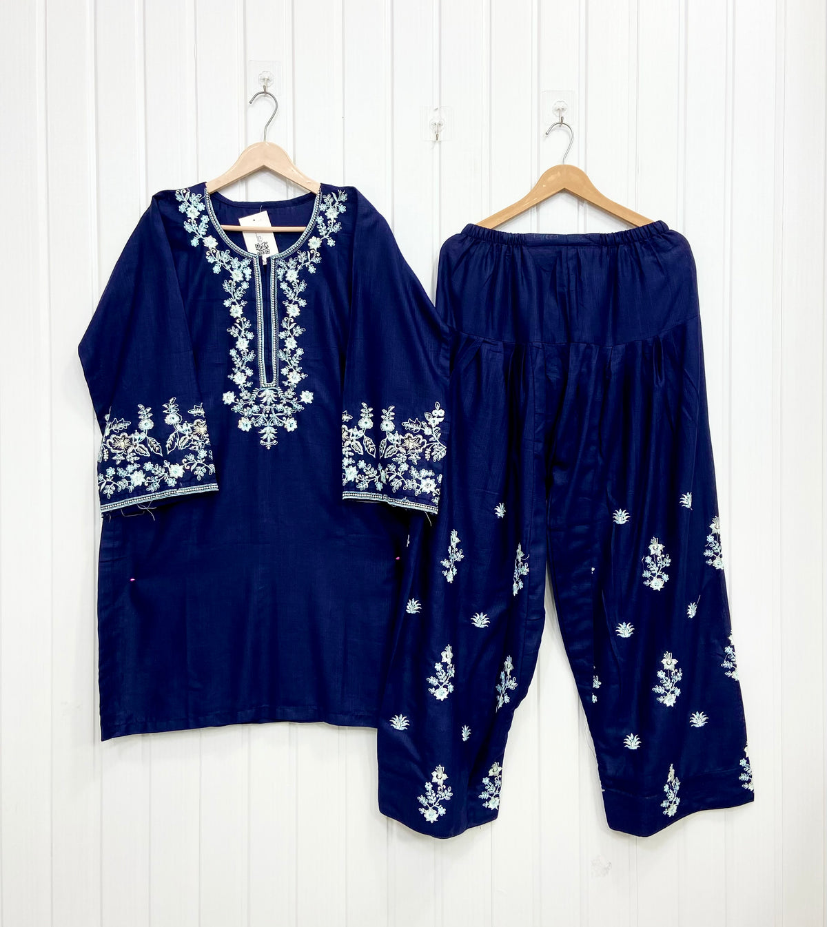 Article No: D-1028 | KHADDAR