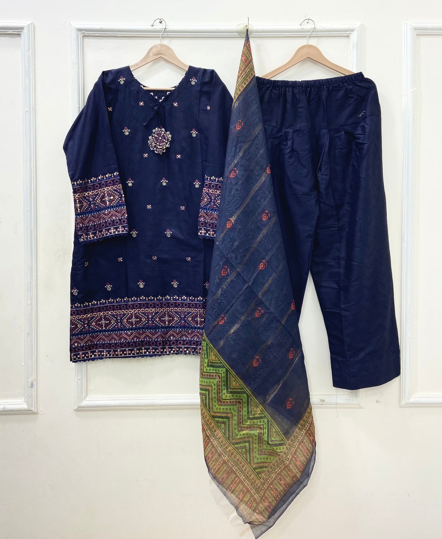 Roohi Farshi | 3PC Cotton Lawn D-639