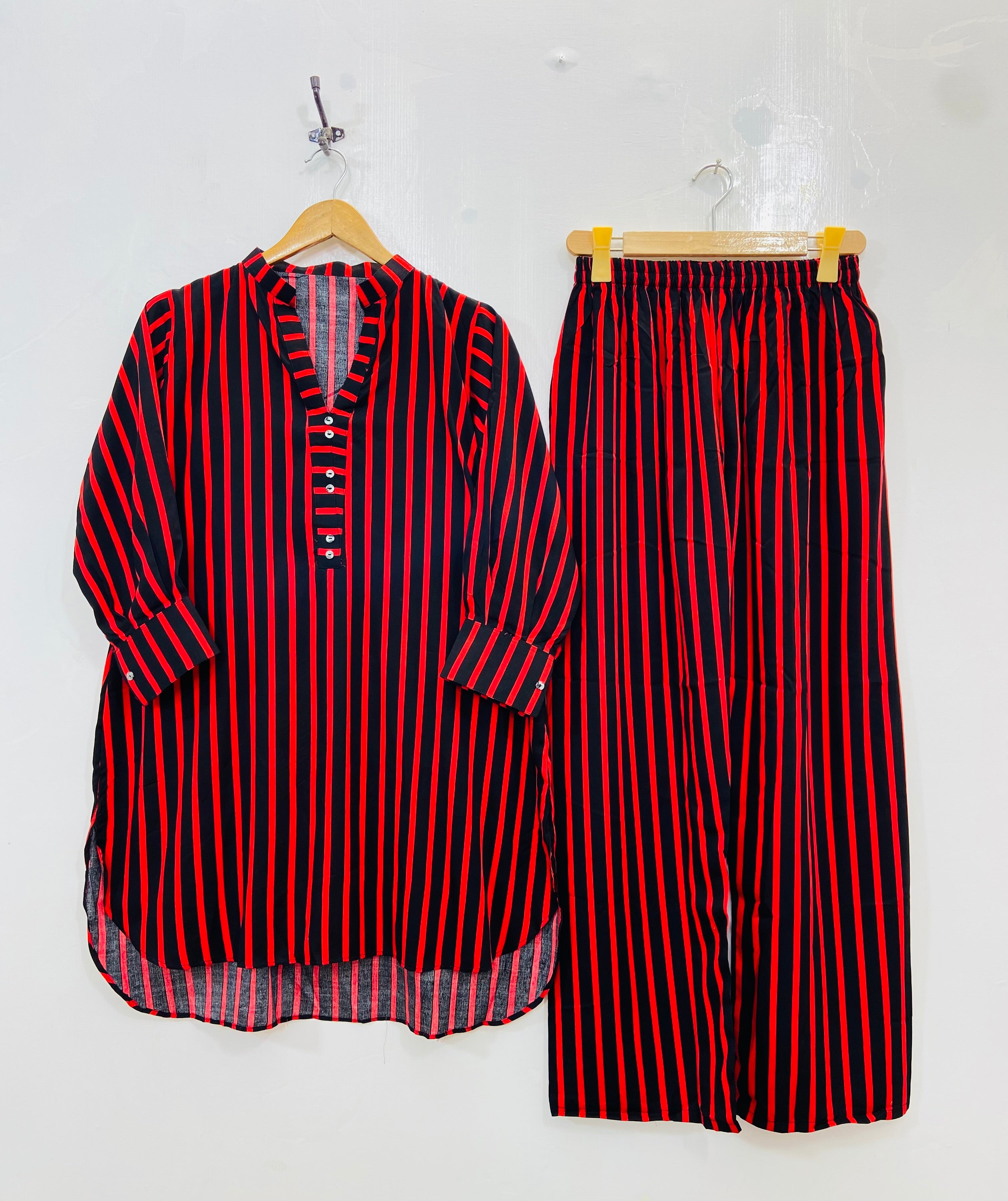 Up-Down Glamour Co-Ord Set (Linen) (Best Selling) D-134