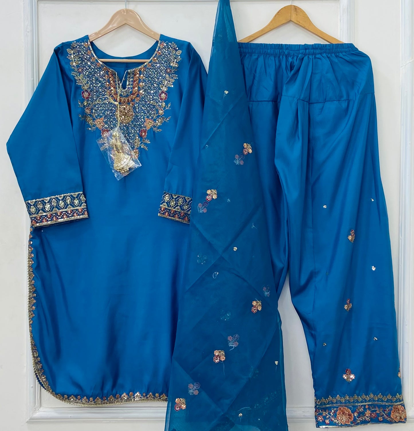 Eid Edit: Embroidered 3PC (Cotton Silk) D-478