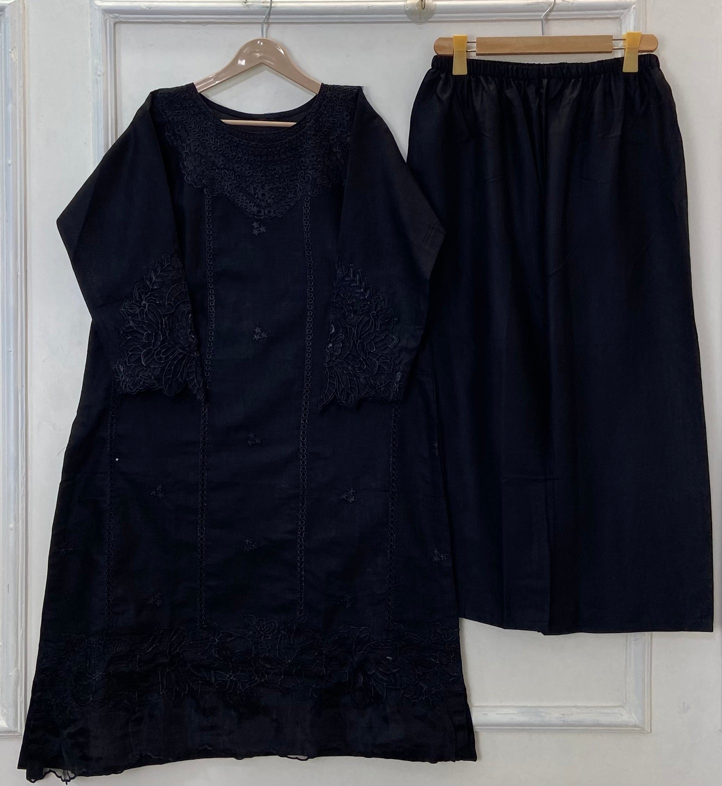 Moonless Dream Embroidered 2PC (Khaddar) D-332