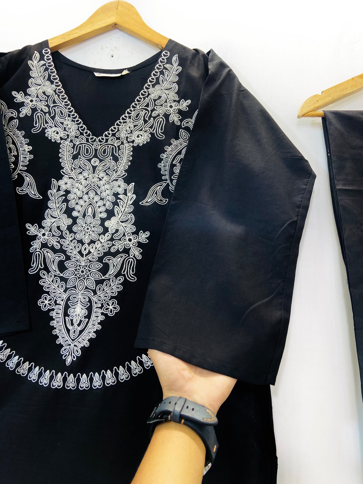 Embroidered Black Rose 2PC (Lawn) D-61