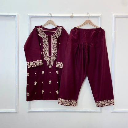 Embroidered Farshi Style 2PC 
(Khaddar) D-267