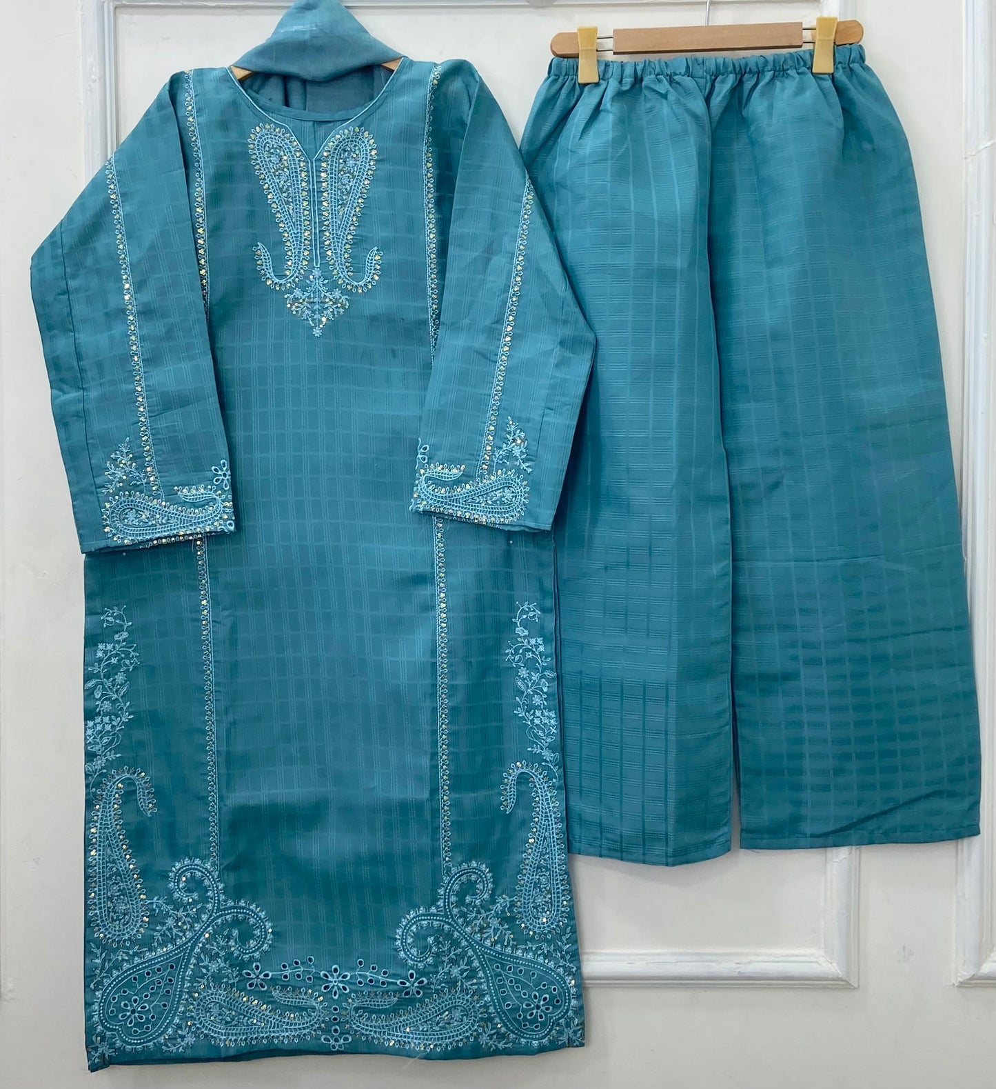 Eid Edit: Embroidered 3PC (Premium Cotton) D-452