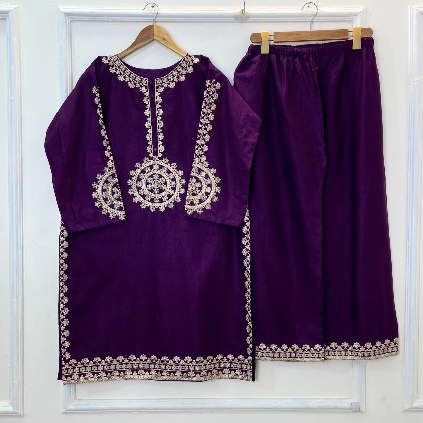 Embroidered Glamour 2PC (Khaddar) D-271