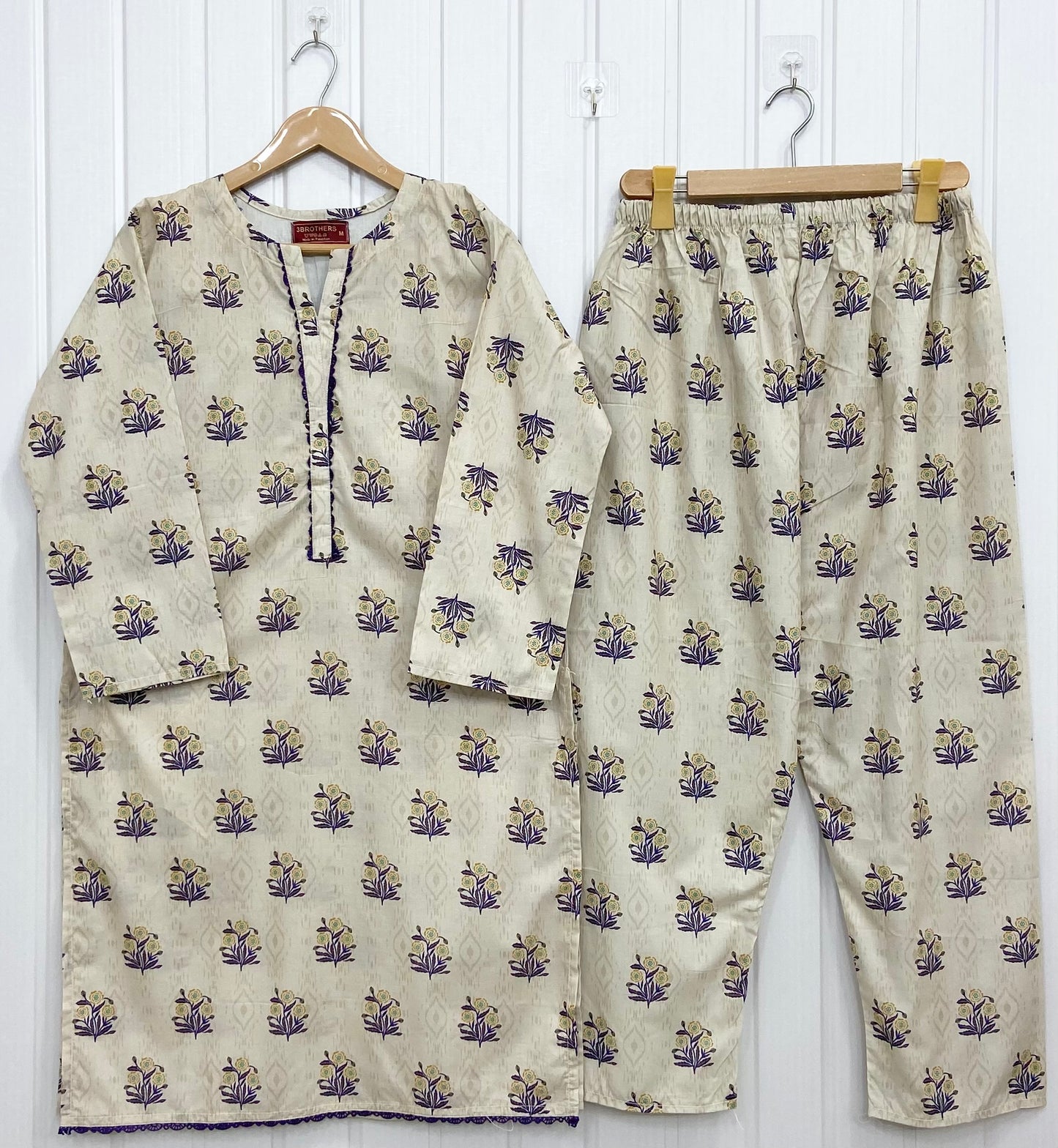 Article no: D-771 Lawn