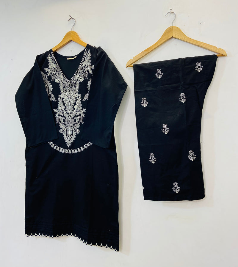 Embroidered Black Rose 2PC (Lawn) D-61