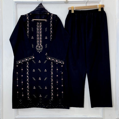 Classic Embroidered 3PC (Khaddar) D-307