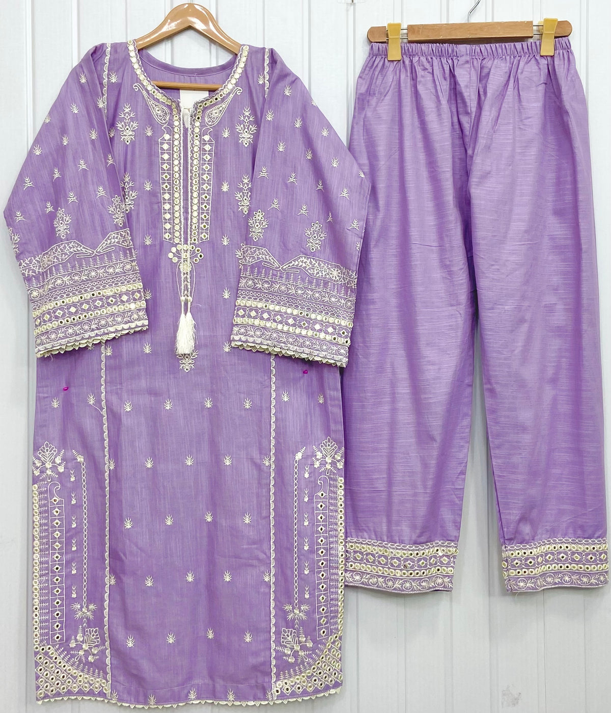 Article No: D-1005