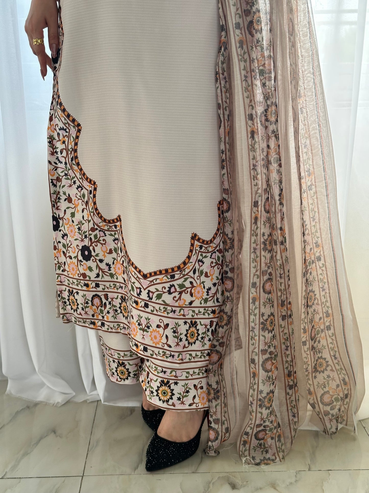 Article no: D-695