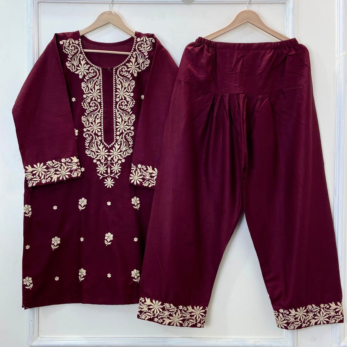 Embroidered Farshi Style 2PC 
(Khaddar) D-267