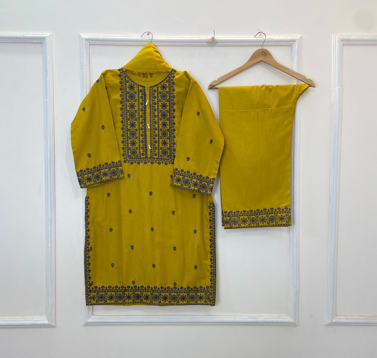 New Winter Edit 3PC (Khaddar) D-206