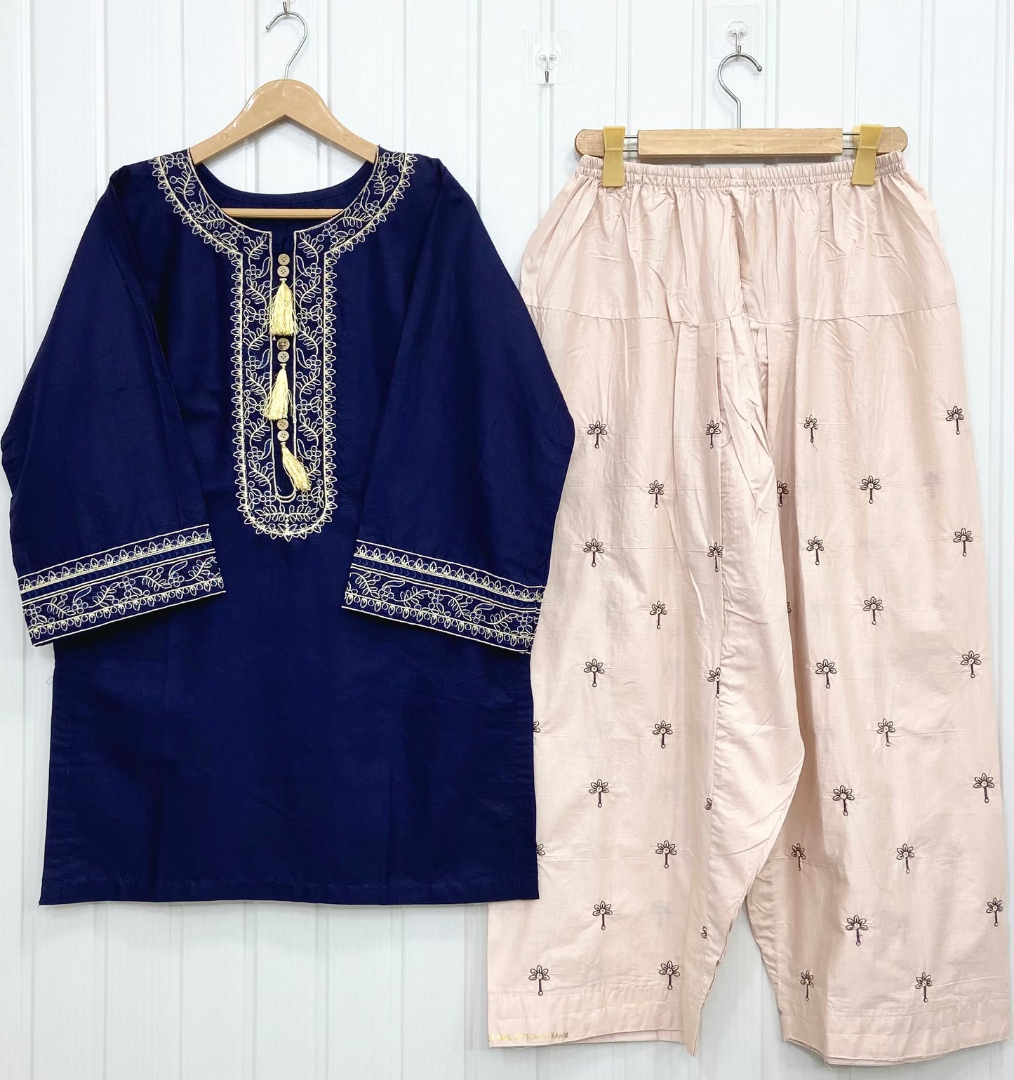 Article no: D-811 Cotton 2piece