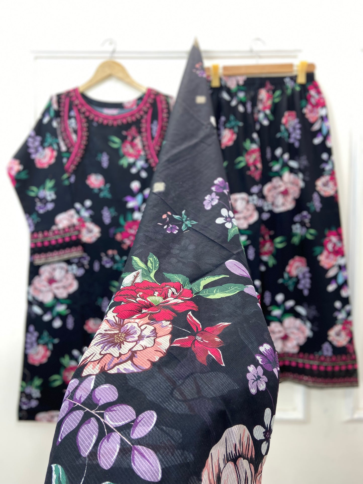 Embroidered Floral Midnight 3PC (Best Seller) (Khaddar) D-208