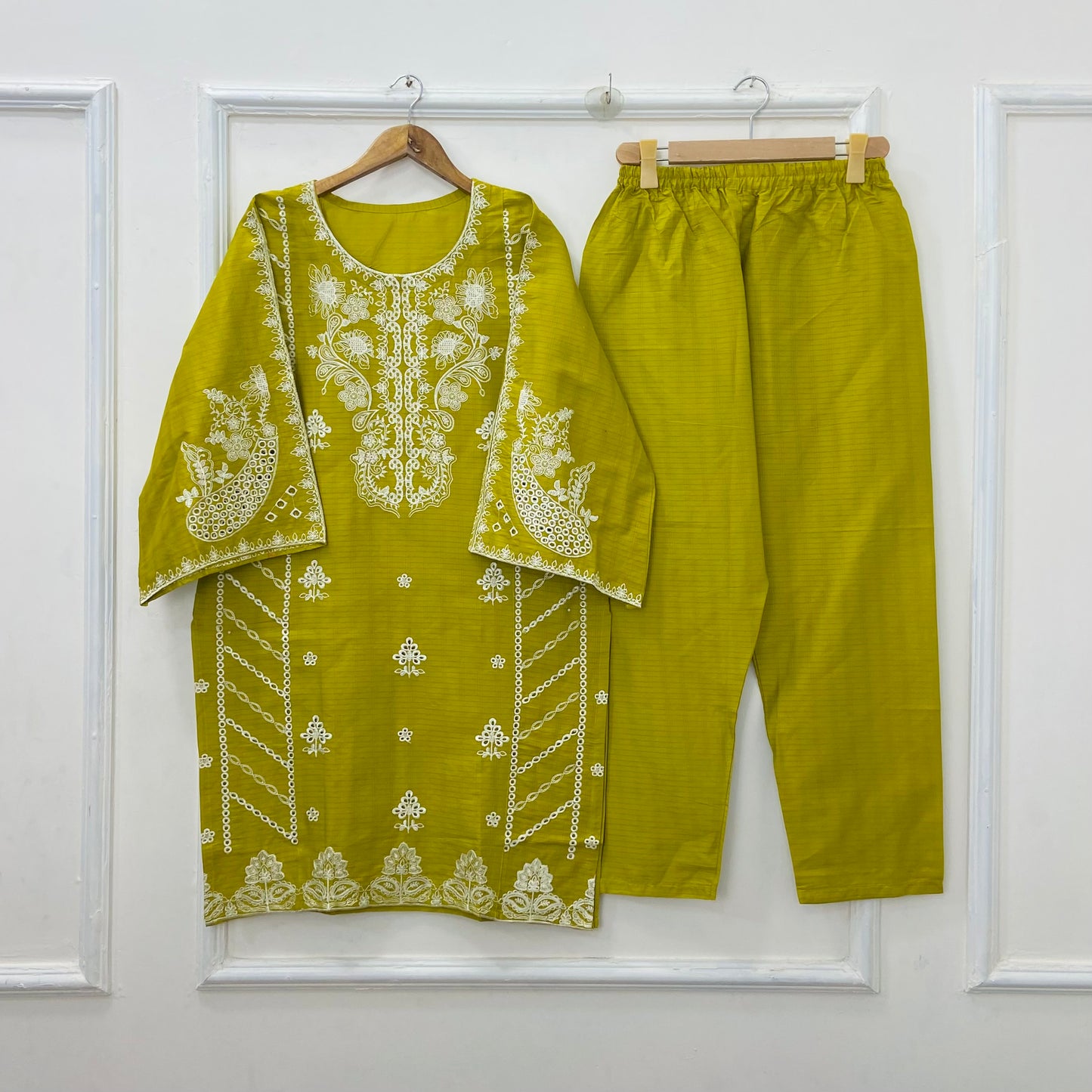 Dazzling Embroidered 2PC (Premium Cotton) D-419