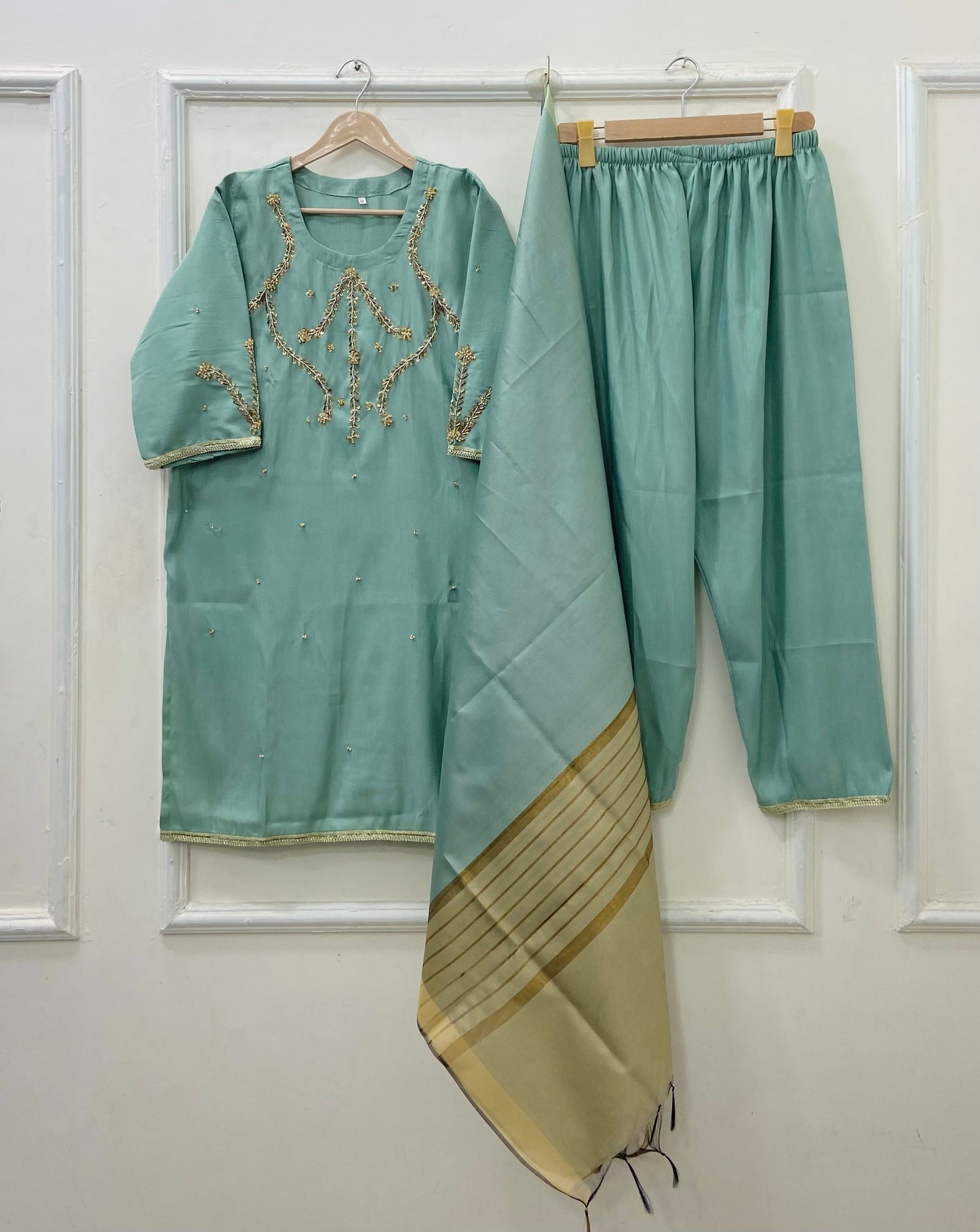 Festive Wear 3PC (Raw Silk) D-528