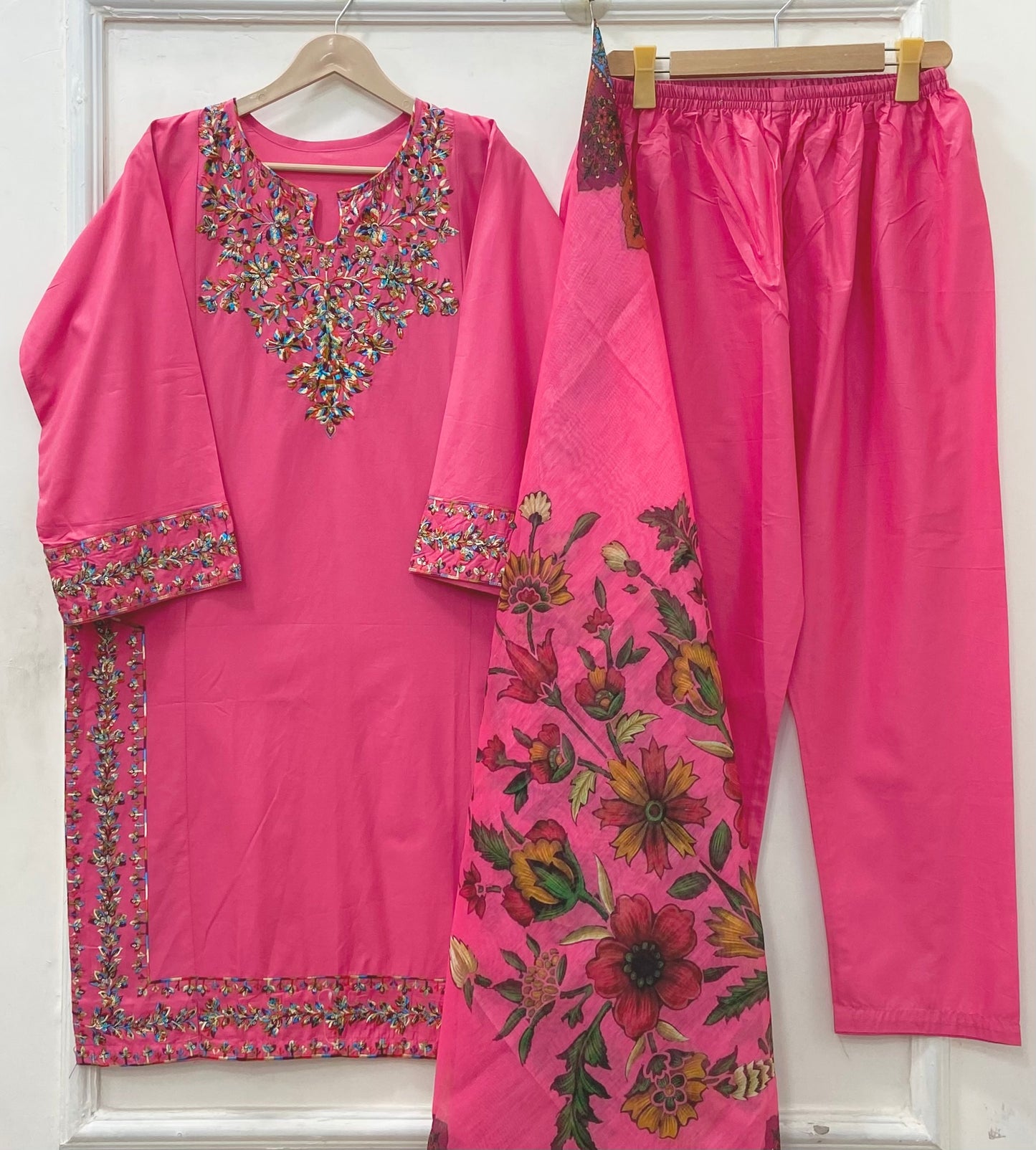 Multi Threaded | 3PC Lawn Cotton D-655