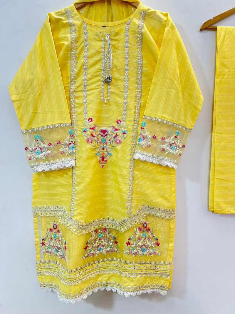 3PC Embroidered Cotton Lawn -11