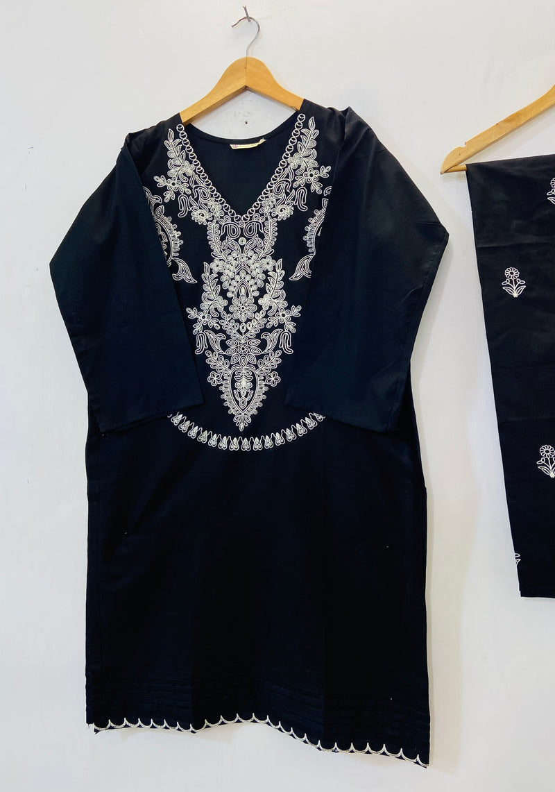 Embroidered Black Rose 2PC (Lawn) D-61