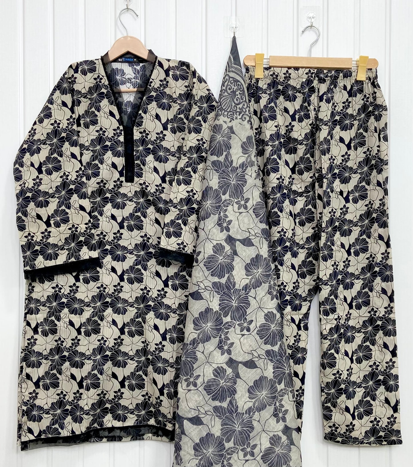 Article no: D-708 Lawn 3 piece