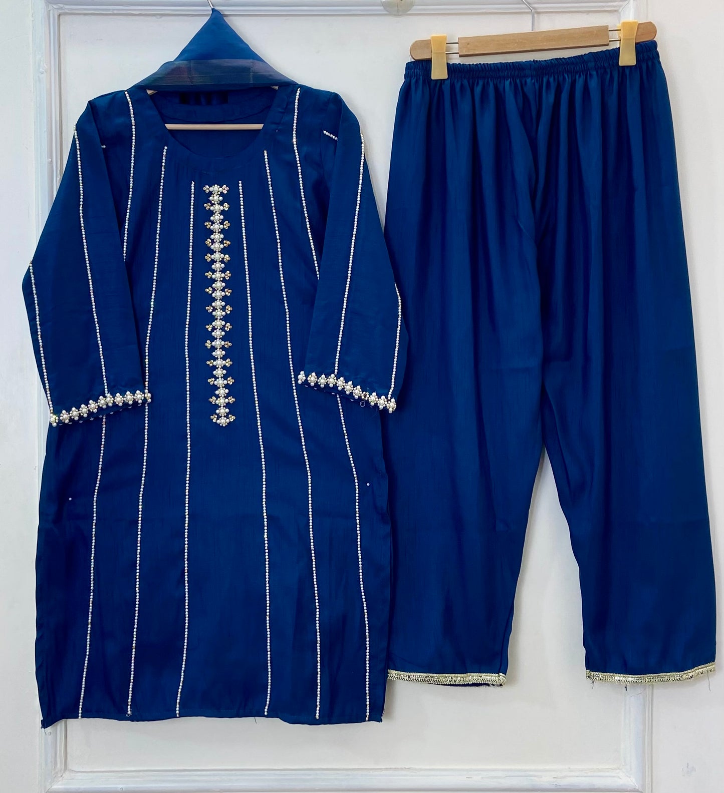 Royale Handcrafted Series: 3PC (Raw Silk) D-333