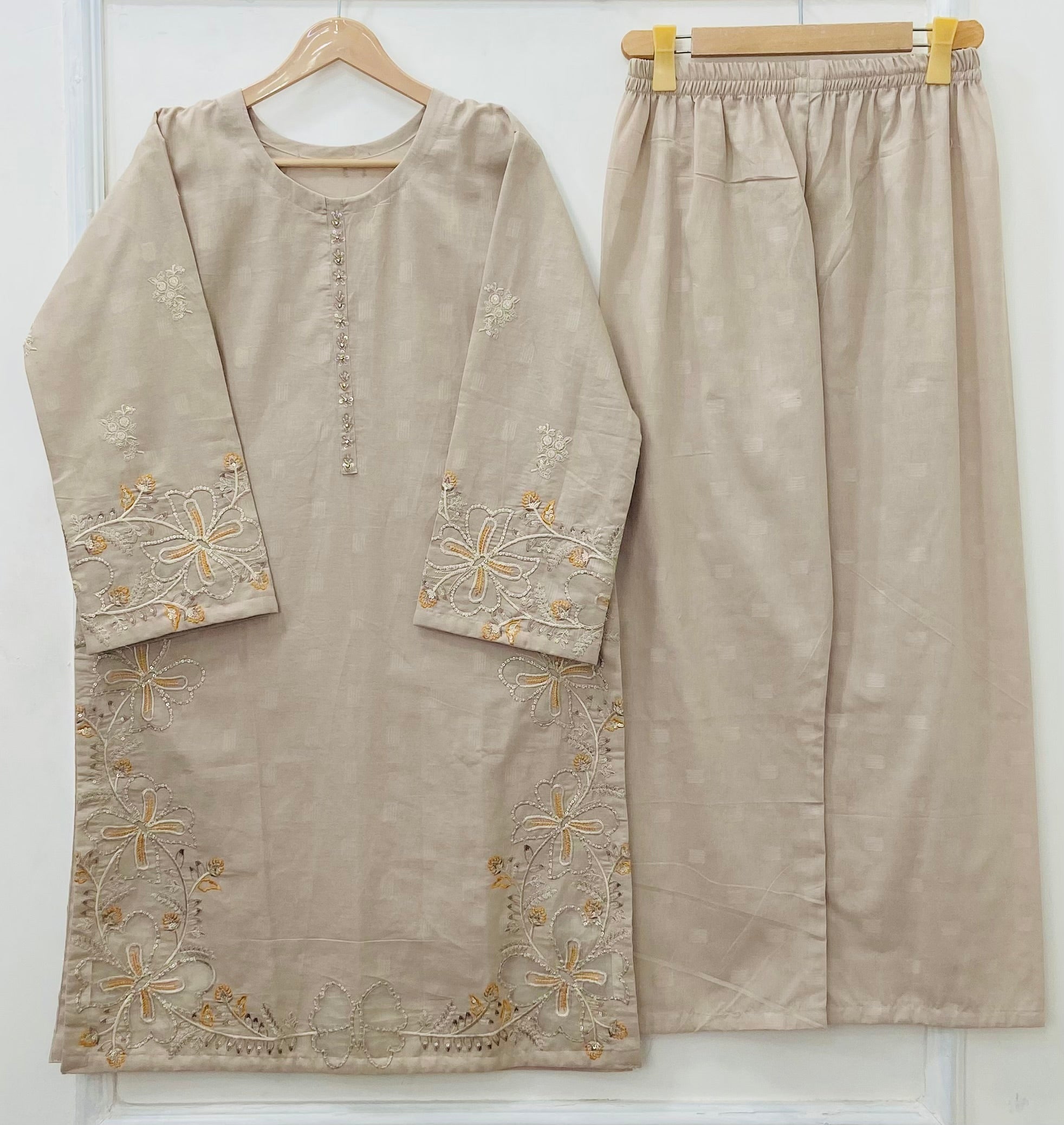 Beige Beauty 3PC (Premium Cotton) D-437