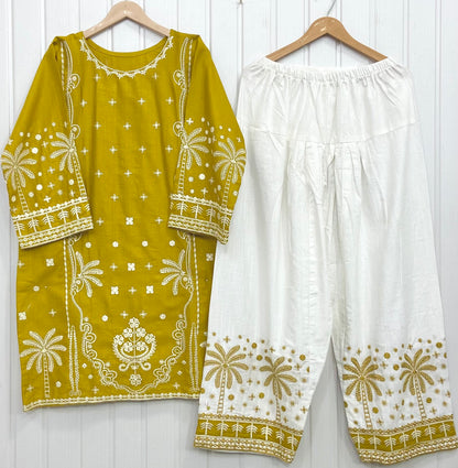 Article: D-1181 Khaddar 2piece